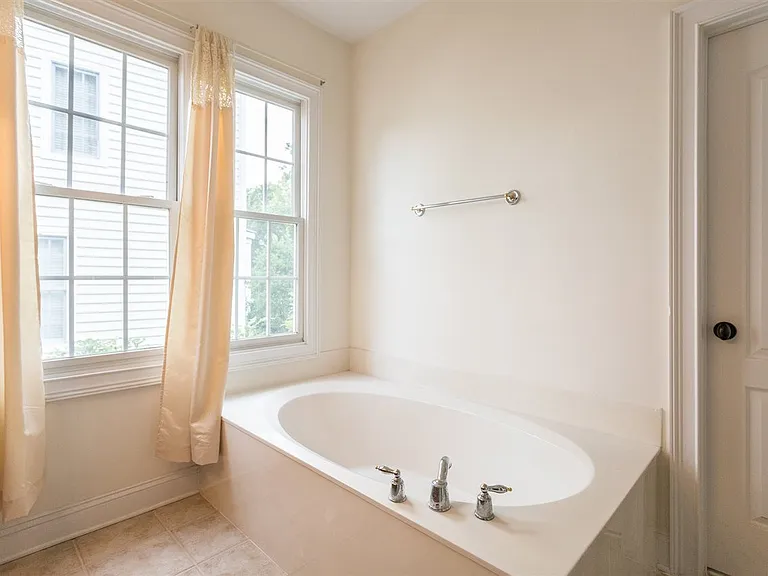 304 Star Magnolia Dr — Photo 21