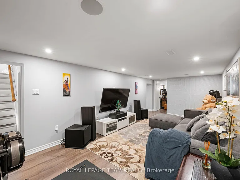 879 Pleasant Park Rd — Photo 23