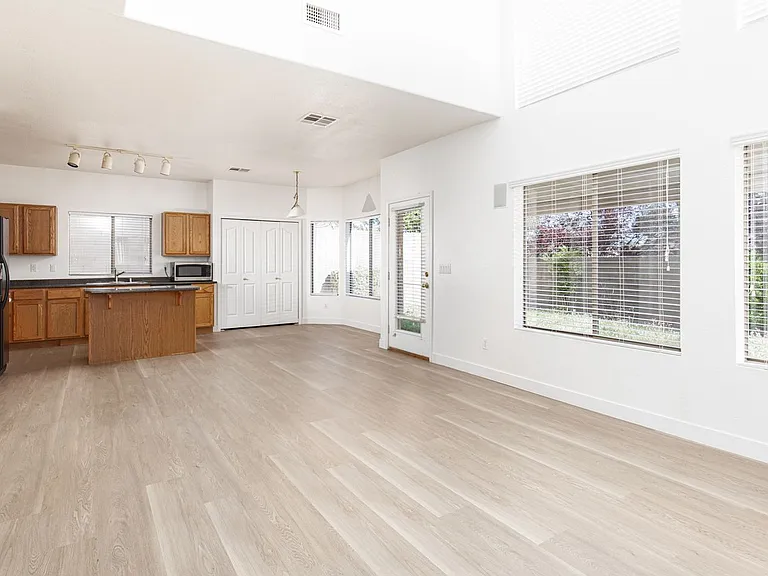 408 Madison Taylor Pl — Photo 20
