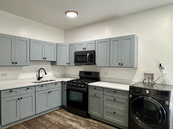 4613 S Emerald Ave #1, Chicago, IL 60609