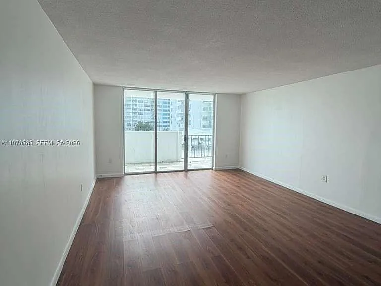 2780 NE 183rd St #410 — Photo 9