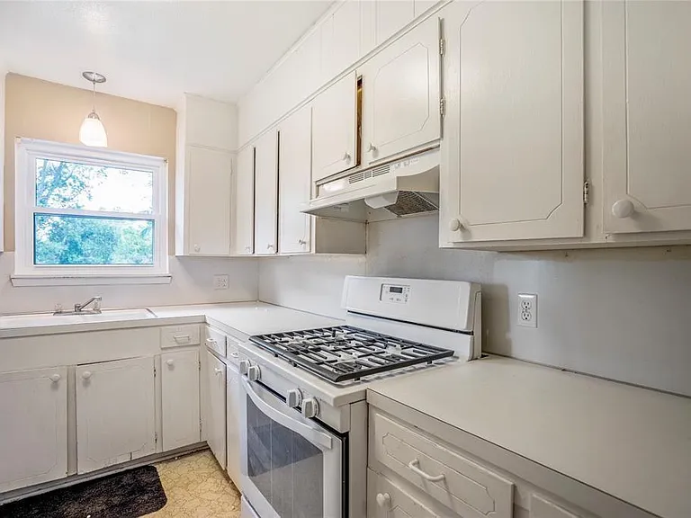 3534 Midwest Dr #B — Photo 14