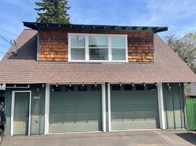 4th St., 1637 NW - 01637-04TH, 2