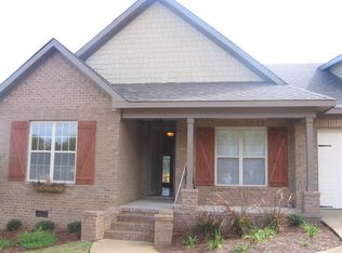 801 Cutler Ridge Ct, Opelika, AL 36801