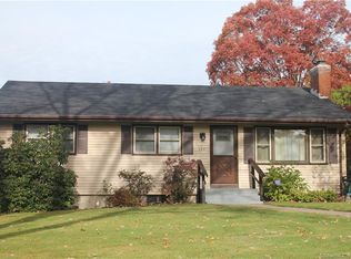 164 Crestridge Dr, Vernon, CT 06066