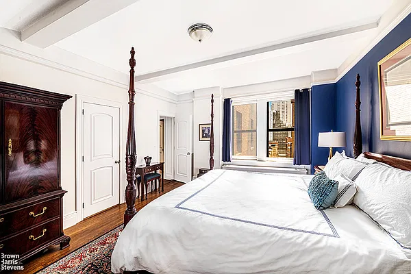 Sold by Brown Harris Stevens | media 9
