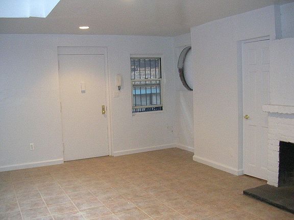 2nd image of 155 E 84th St APT 1A