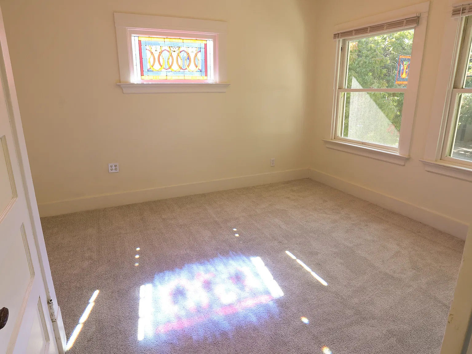 3 bed, 1090 sqft, $2,949 — Photo 3