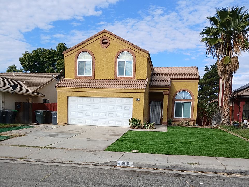 1st image of 809 Pinehurst Dr