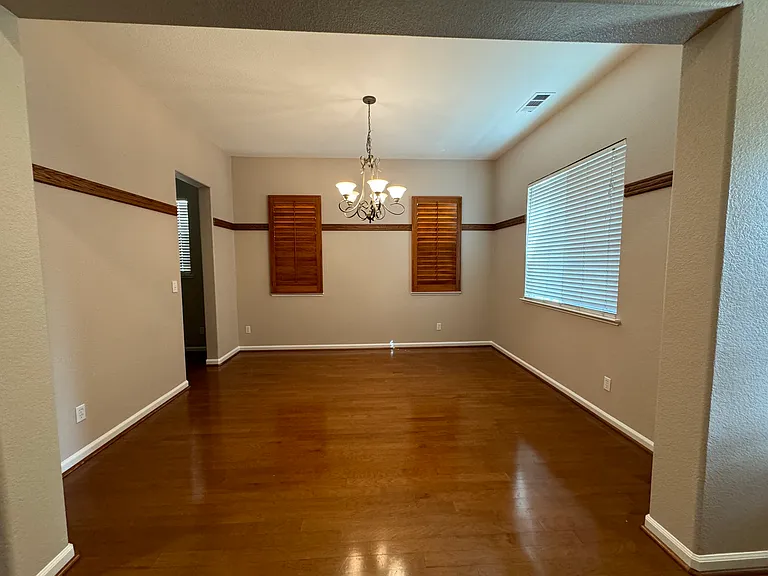 1900 Casterbridge Dr — Photo 22