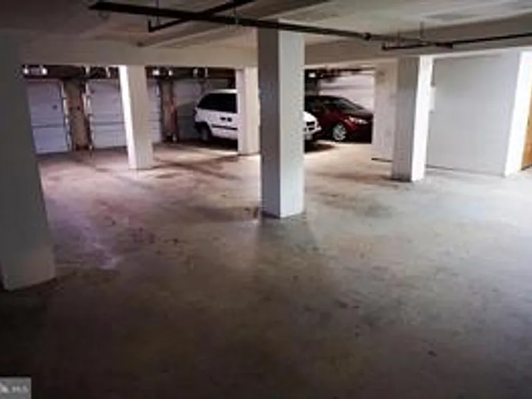 305 Willrich Cir #B — Photo 23