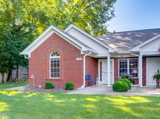 7700 Lazy Creek Ct, Prospect, KY 40059