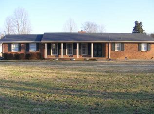 525 Albany Dr, Hermitage, TN 37076