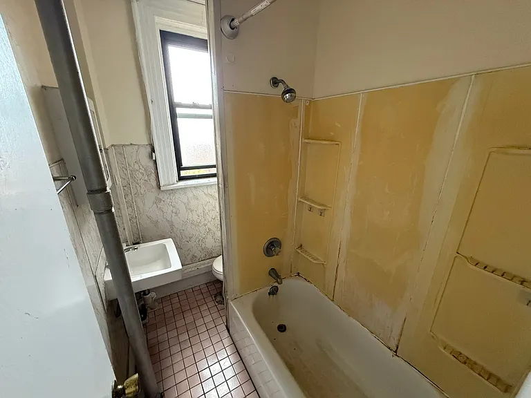 3404 Park Ave #12E — Photo 12