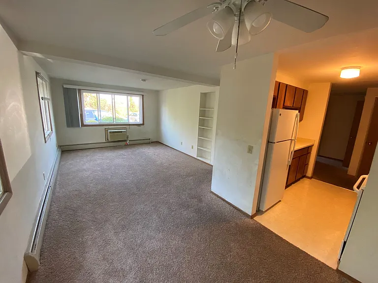 5022 Sheboygan Ave — Photo 3