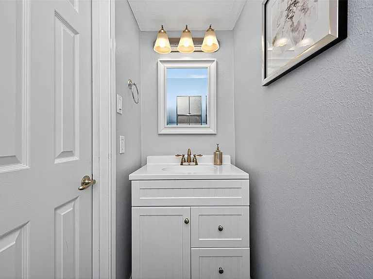 3602 Blue Cypress Dr — Photo 25