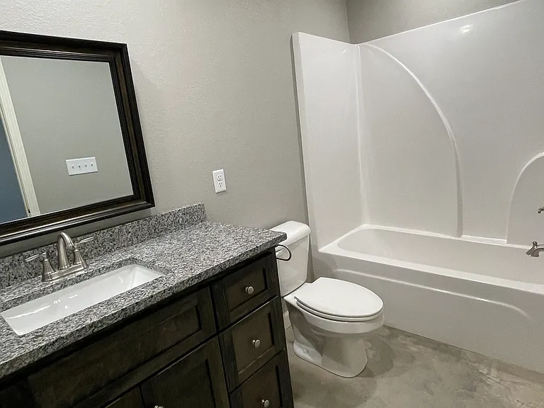 16-18 Mary Rose Dr #20A — Photo 3