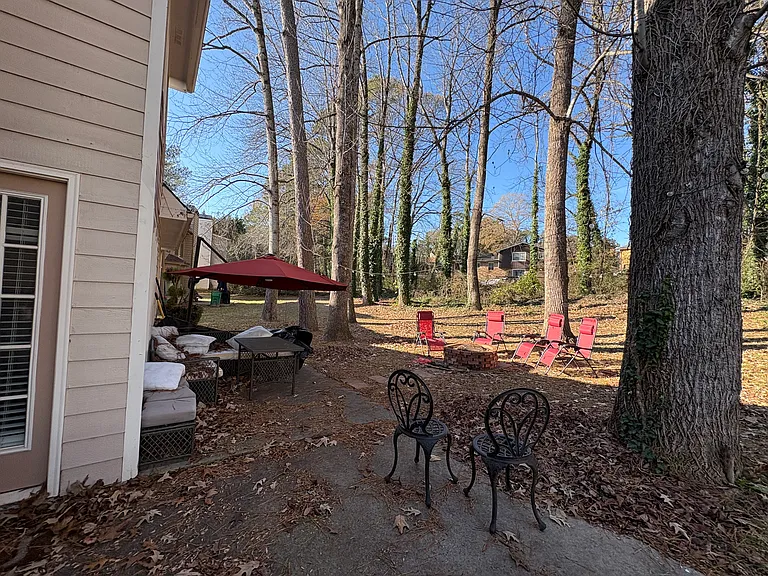 553 Mountain Oaks Pkwy — Photo 3