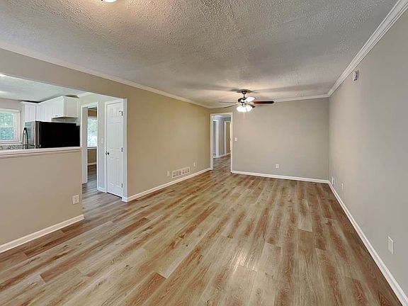 5th image of 4620 Shannondale Ln