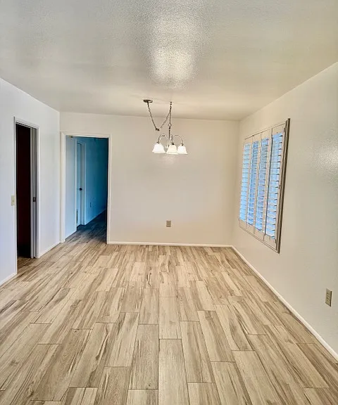 15430 N Bowling Green Dr — Photo 8