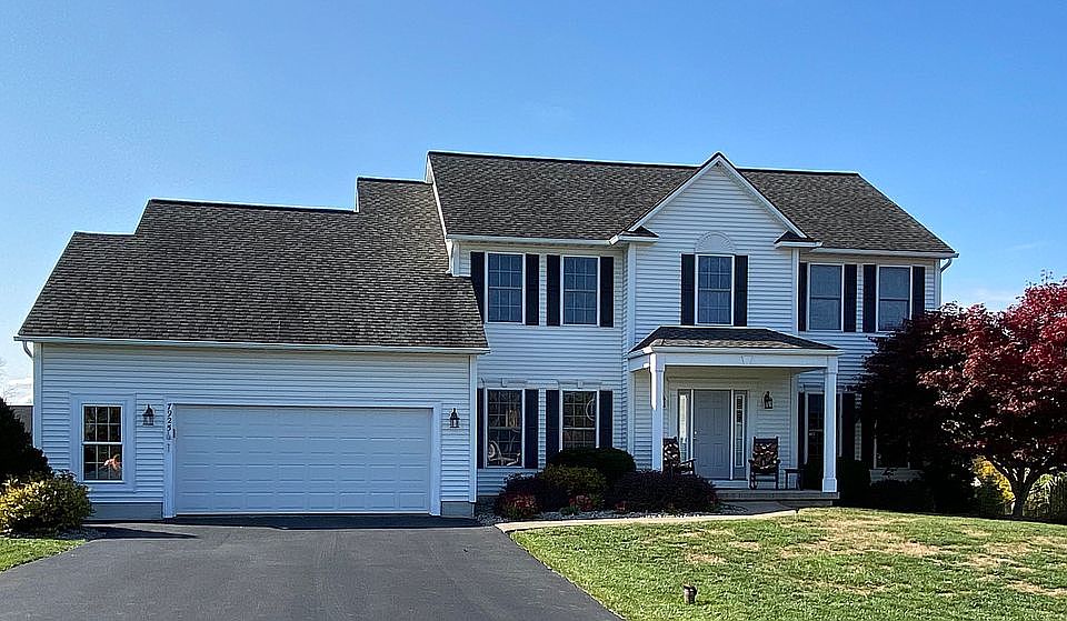 1st image of 7925 Haddon Hall Way