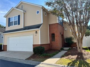 175 Swanee Ln, Woodstock, GA 30188