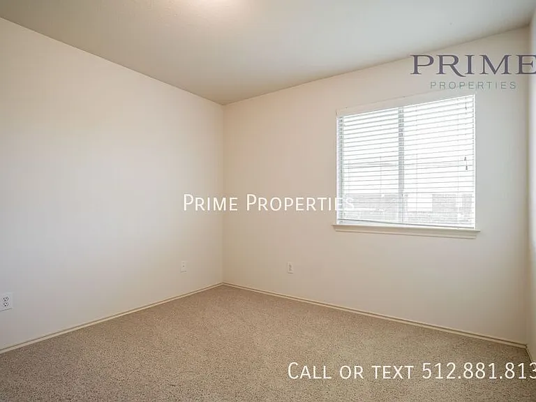 813 Middle Brook Dr — Photo 7