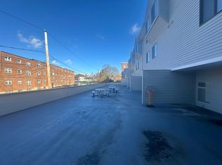 68 Euston Rd #20, Brighton, MA 02135