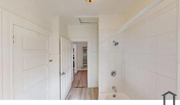 1128 34th St — Photo 10