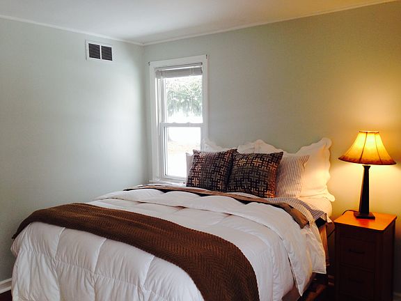 3rd image of 3416 Baker Rd