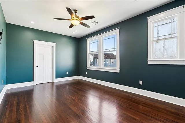 1754 Jackson Ave — Photo 7
