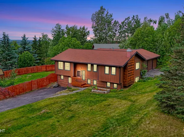 18047 Sanctuary Dr, Eagle River, AK 99577