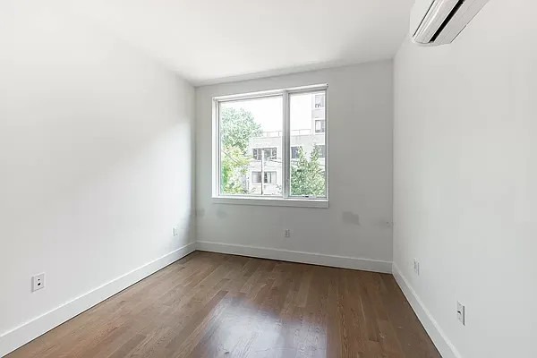 Rented by Twin Group | media 20