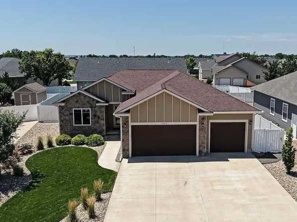 1603 Prairie Run Ct, Hays, KS 67601