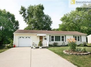 8611 E 80th Ter, Raytown, MO 64138