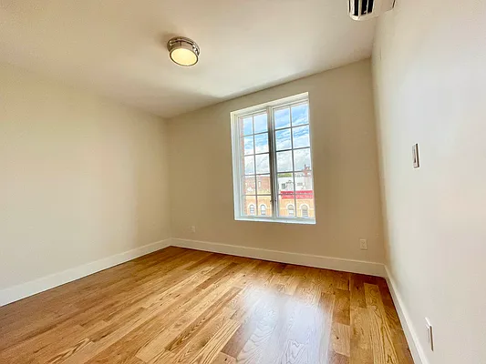 Rented by Doorway NYC, LLC | media 36