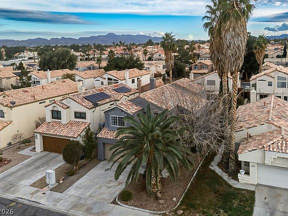 5th image of 863 Brass Ring Rd