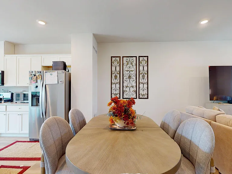 178 Bell Ct — Photo 14
