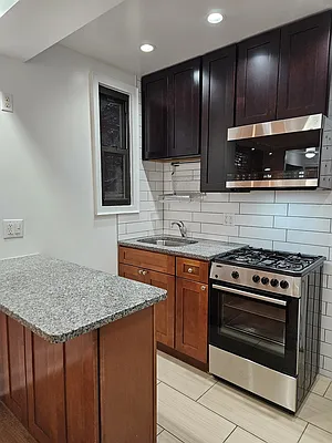 Rented by Homefront Management E29, Inc. | media 6