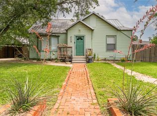 1206 E 28th St, Bryan, TX 77803