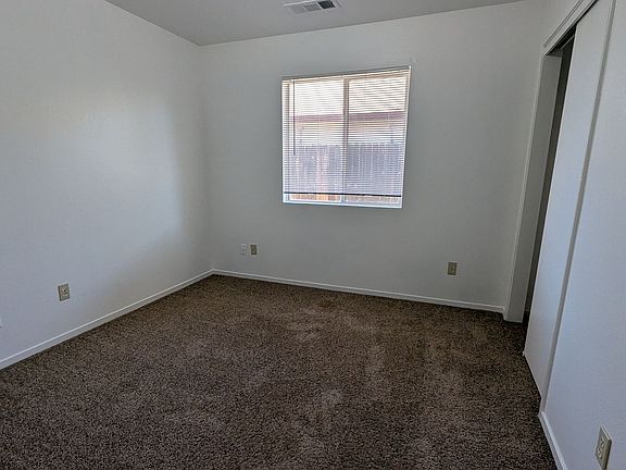 5th image of 229 S F St #B