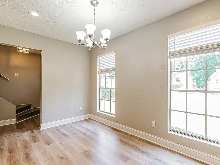 2959 Sugarcreek Ln SE — Photo 7