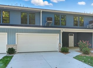 23 Lane 345 Crooked Lk, Angola, IN