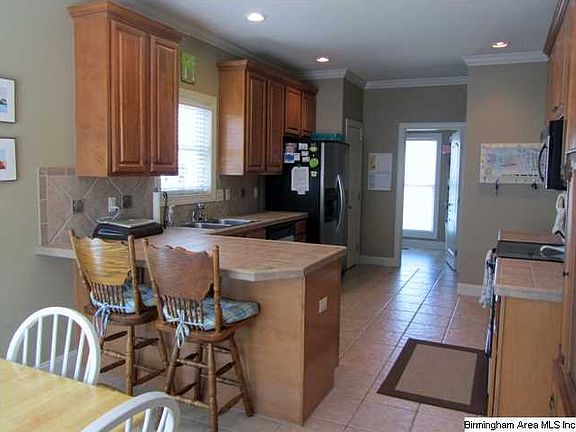 5th image of 225 Creekwood Ct