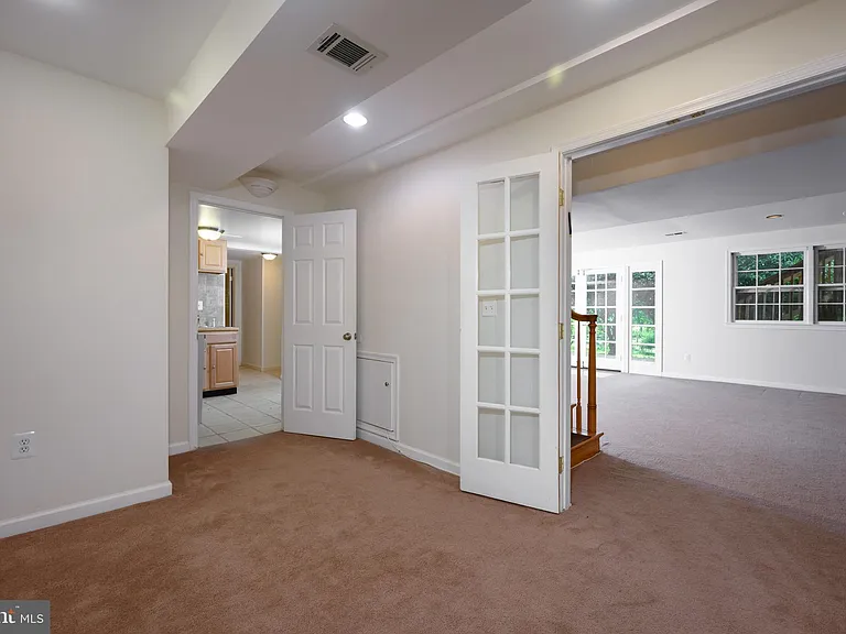 6728 Sulky Ln — Photo 33
