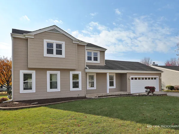 713 Walnut Ln, Marengo, IL 60152