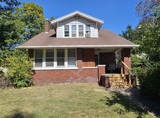 312 W Springfield Ave, Champaign, IL 61820