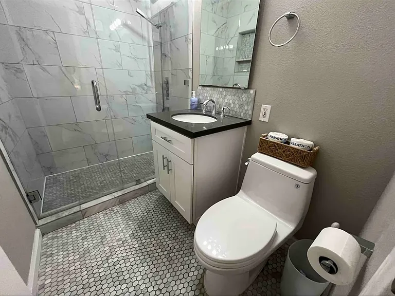 4525 Kleefeld Ave — Photo 14