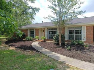 1172 Neal Rd, Cantonment, FL 32533