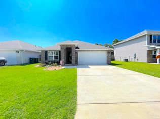 10620 Queens Gate Cir, Pensacola, FL 32506